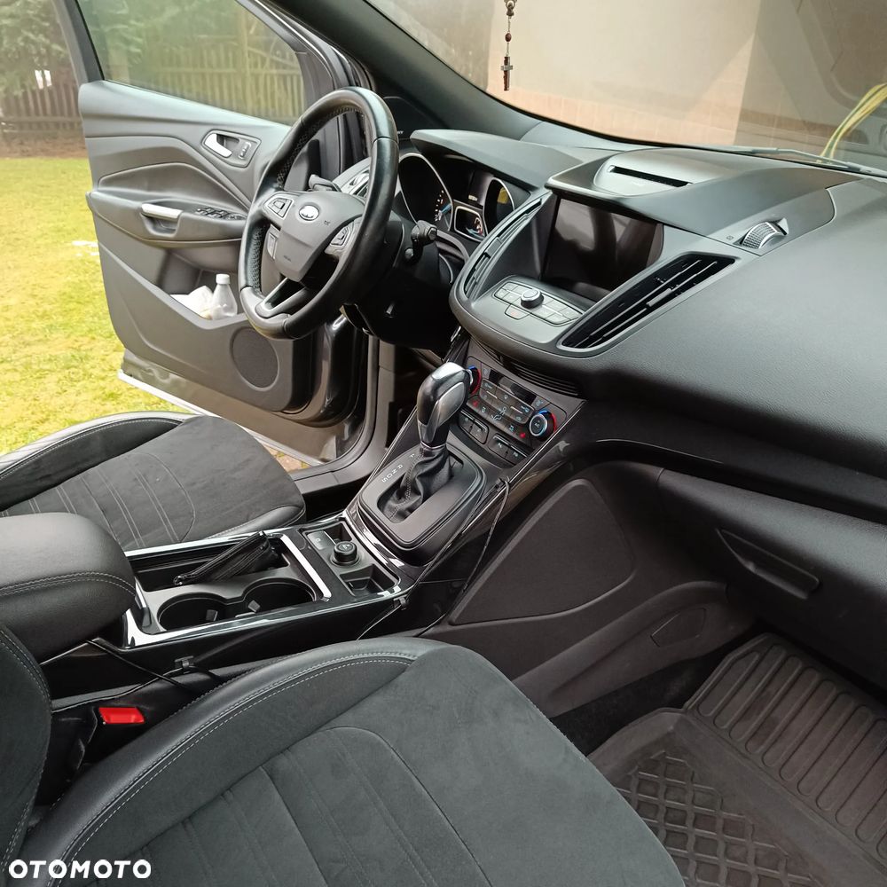 Ford Kuga 2.0 TDCi AWD ST-Line - 15