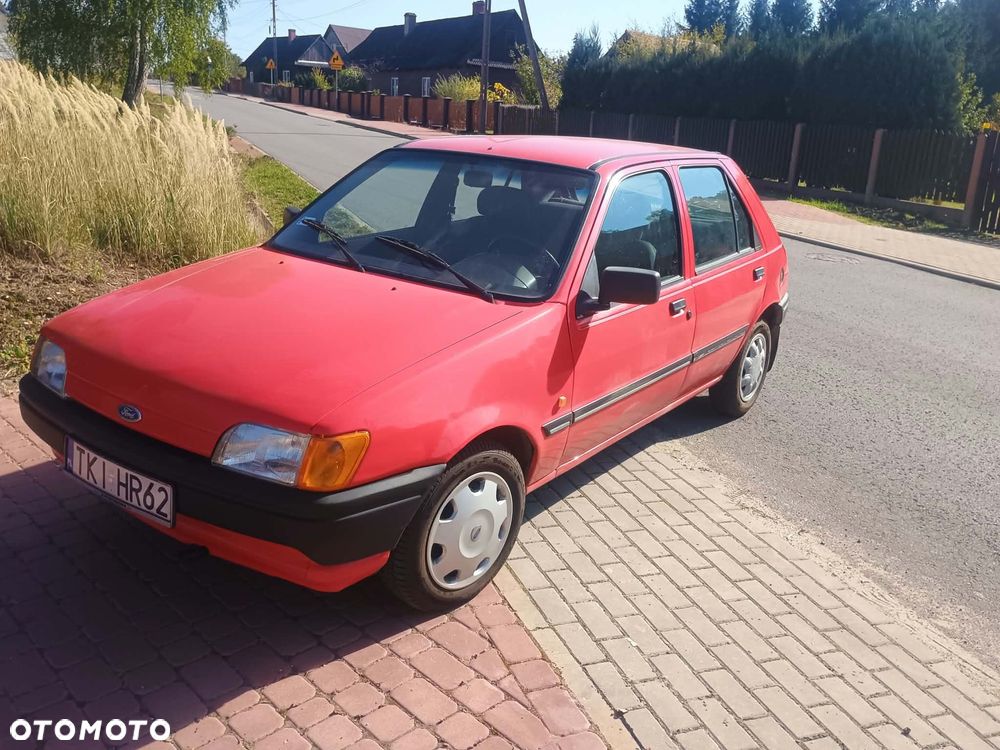 Ford Fiesta 1.4 Ghia - 7