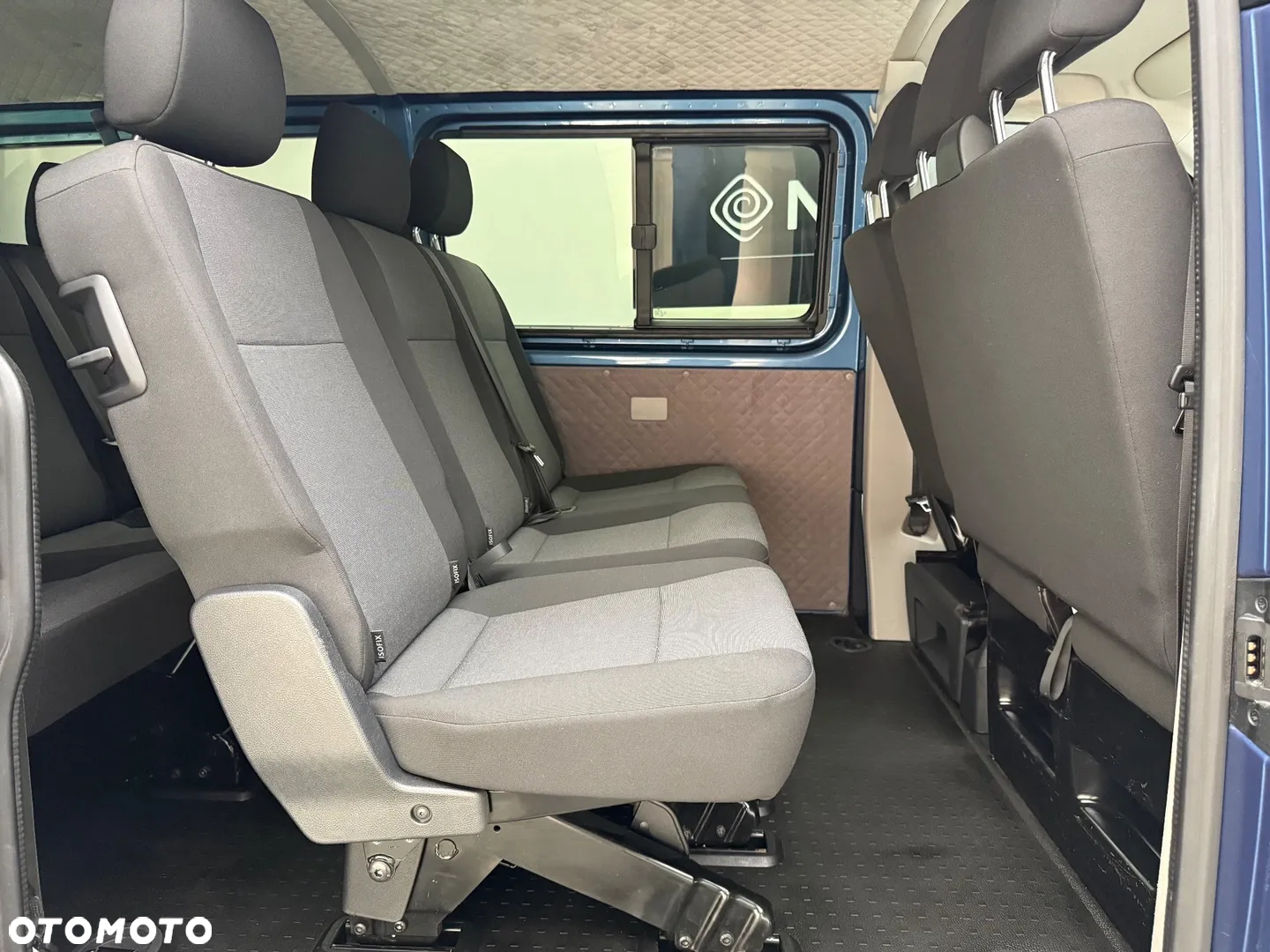 Volkswagen Caravelle 2.0 TDI L2 Comfortline Mixt 4Motion - 18