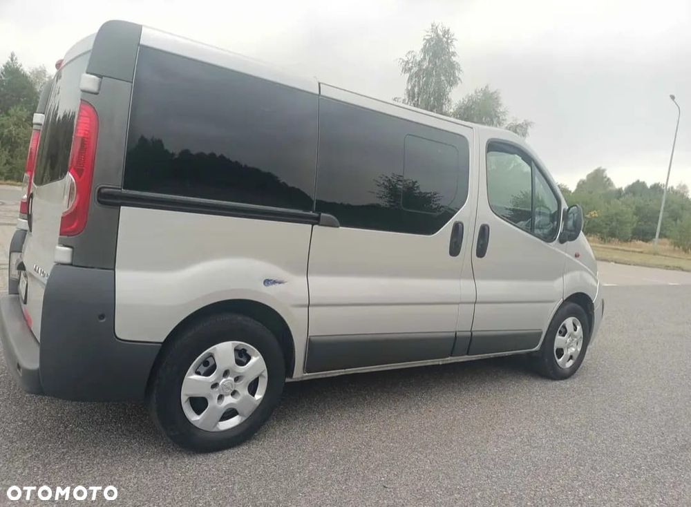 Opel Vivaro - 6