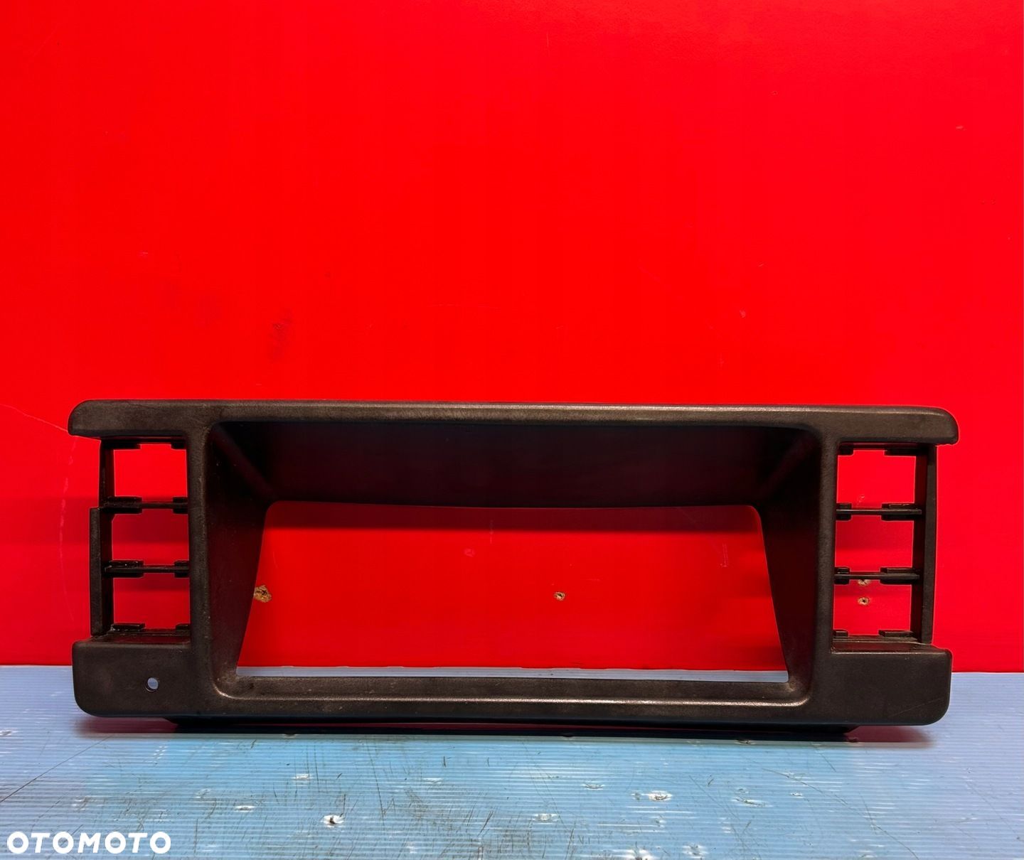 OSŁONA OBUDOWA RAMKA LICZNIKA ZEGARÓW FIAT 126P MALUCH 7535293 - 1