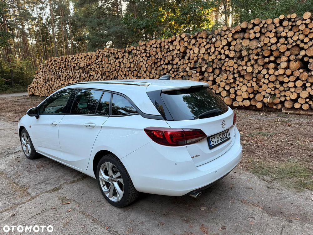 Opel Astra 1.6 CDTI Dynamic S&S - 8