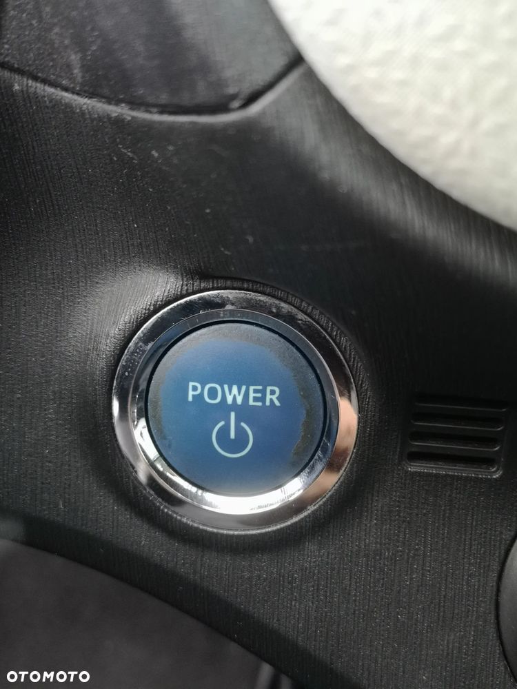 Toyota Yaris Hybrid 100 Premium - 22