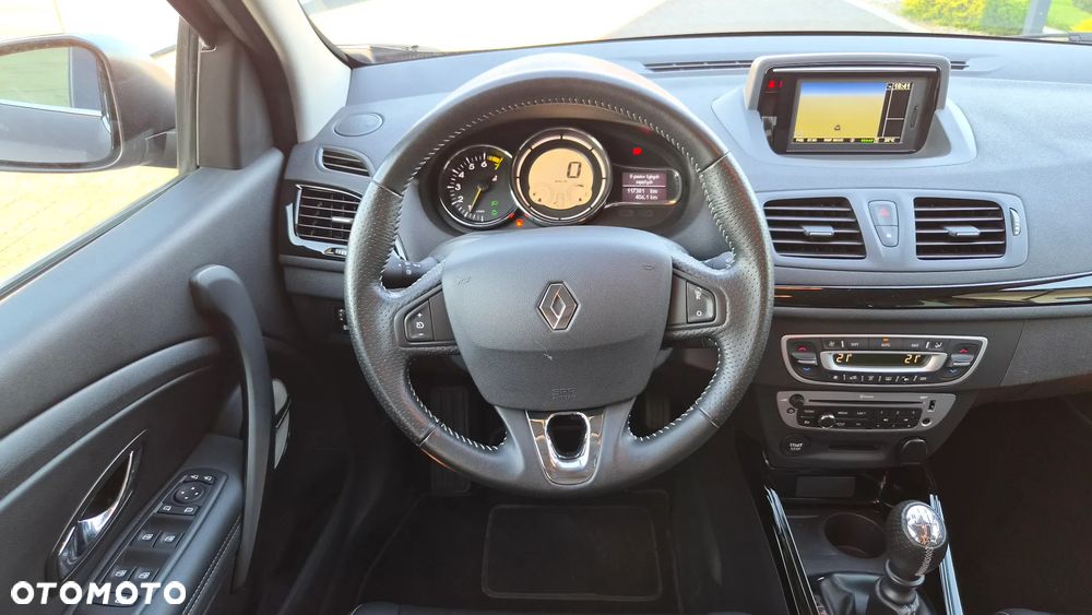 Renault Megane ENERGY TCe 130 BOSE EDITION - 8