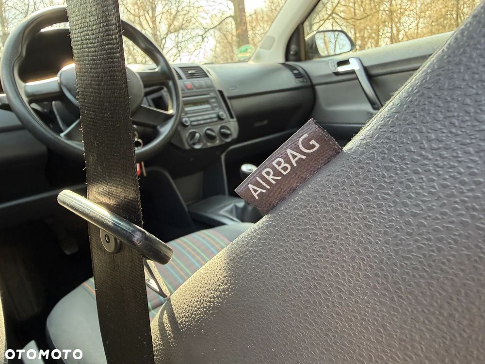 Volkswagen Polo 1.2 12V Highline - 23