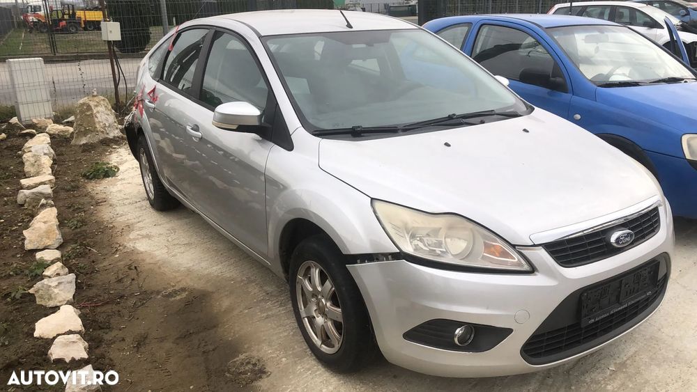 Dezmembrez Ford Focus 2 1.6 TDCi 90CP Facelift 2009 Euro 5 - 3