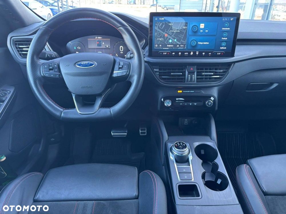 Ford Kuga - 26
