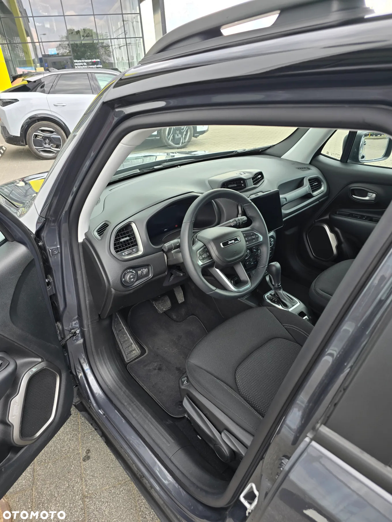 Jeep Renegade 1.5 T4 mHEV Summit FWD S&S DCT - 9