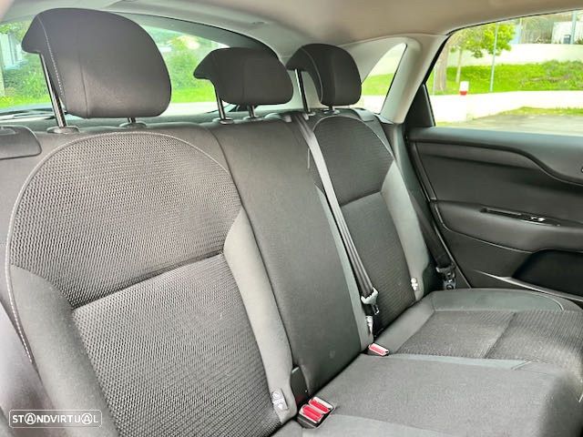 Citroën C4 1.2 PureTech Feel - 8