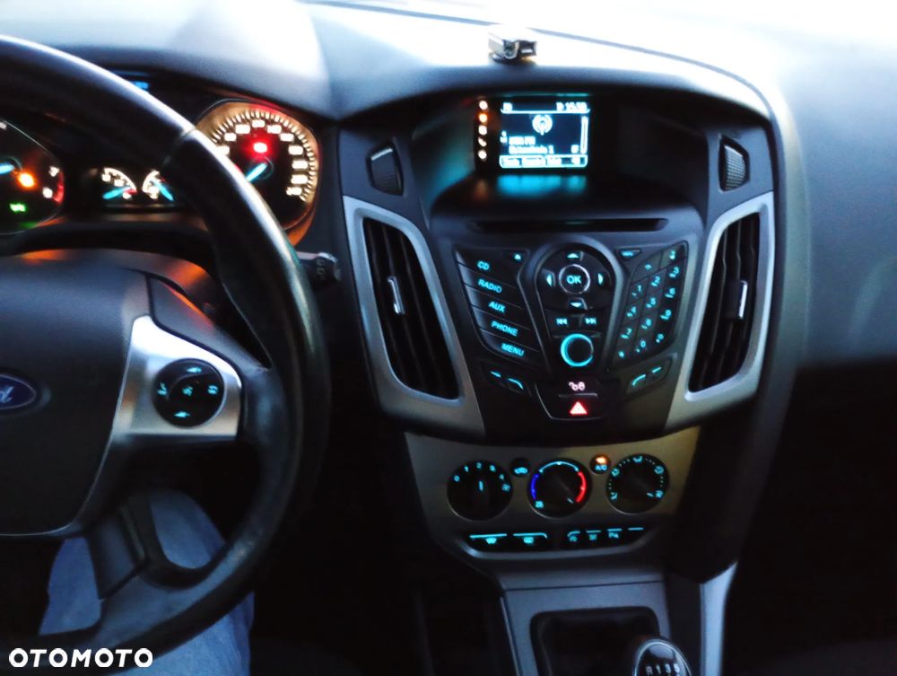 Ford Focus - 16