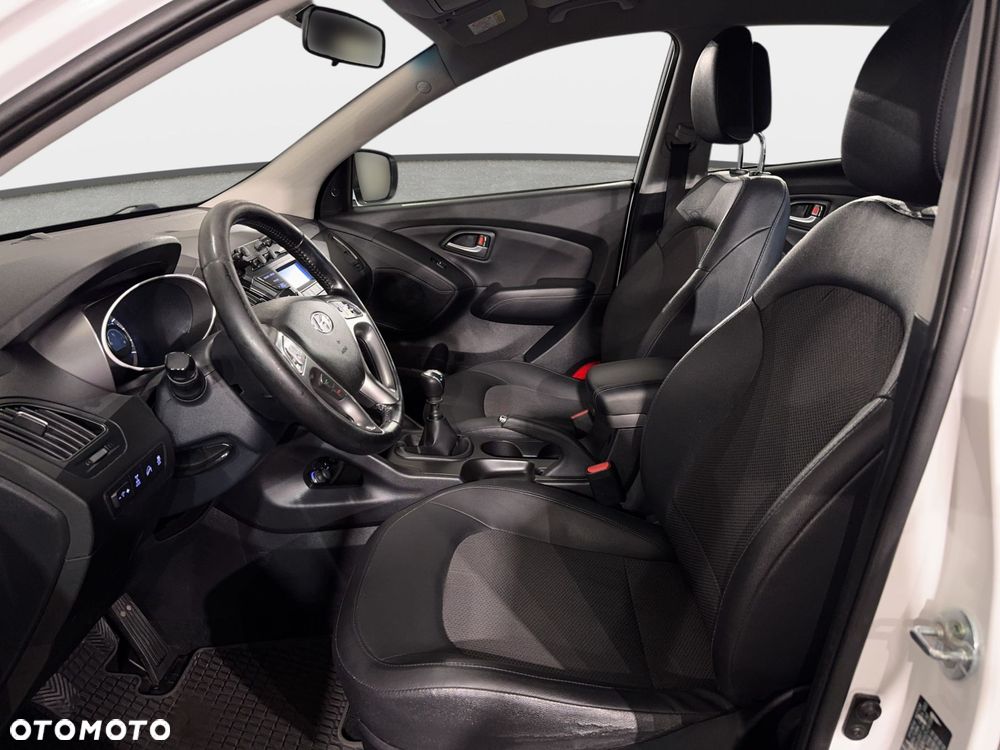 Hyundai ix35 - 12