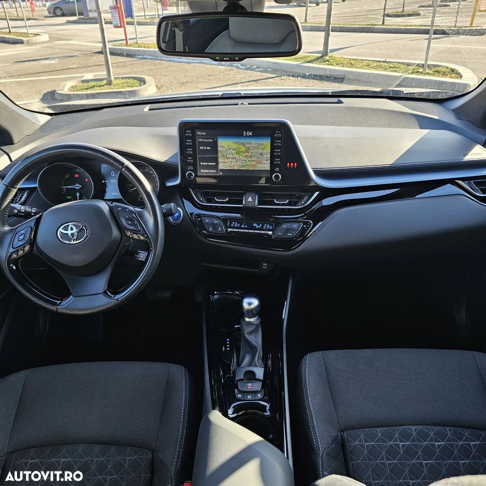Toyota C-HR - 7