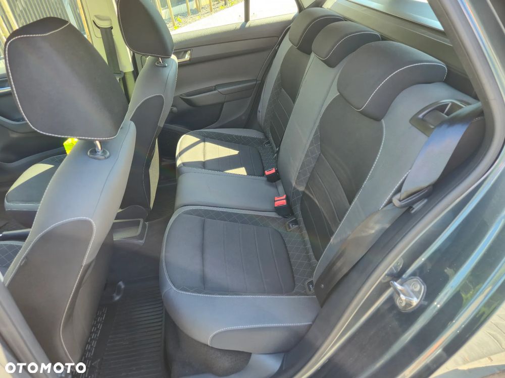 Skoda Fabia 1.0 TSI Ambition - 12