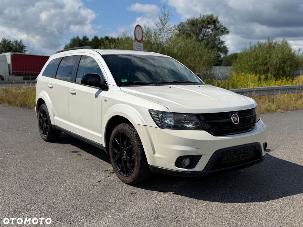 Fiat Freemont 2.0 Multijet Black Code AWD - 2