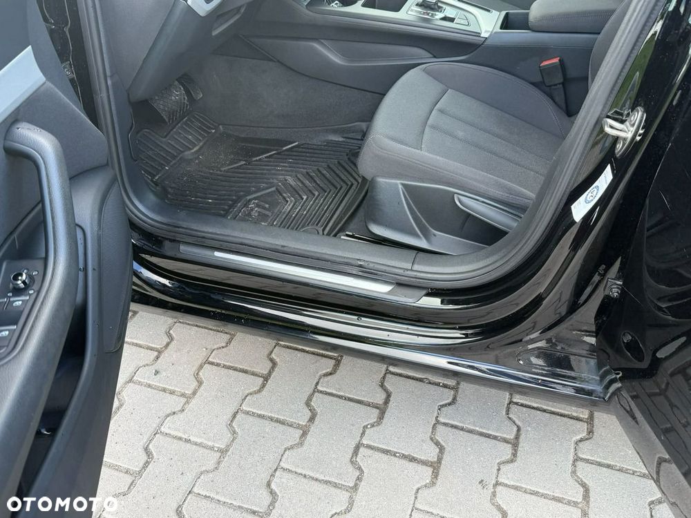 Audi A4 Avant 35 TDI S tronic advanced - 17