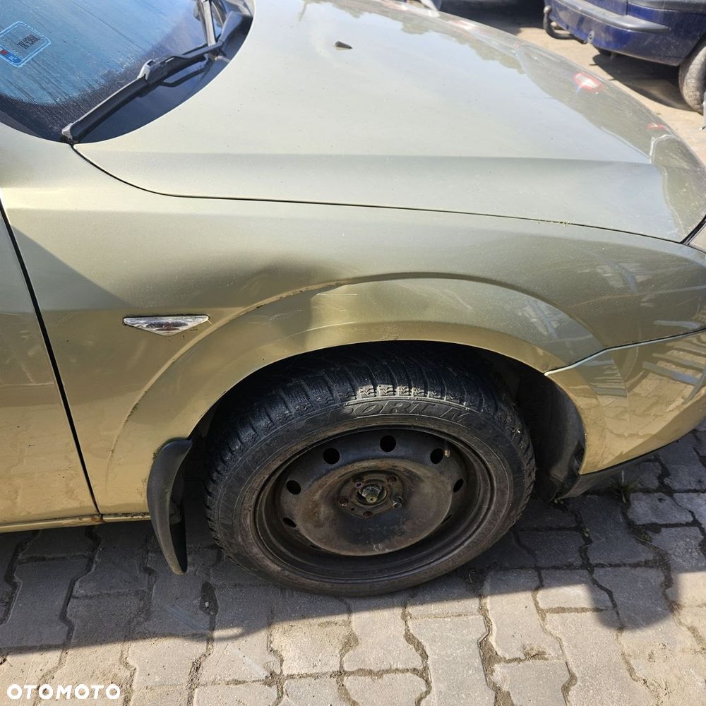 FORD MONDEO hatchback 2006r 2,0 D 85 kW / 116 (kod lak: Y6) pojazd na części: maska, zderzak, drzwi, szyby, lusterka, chłodnica ... - 13