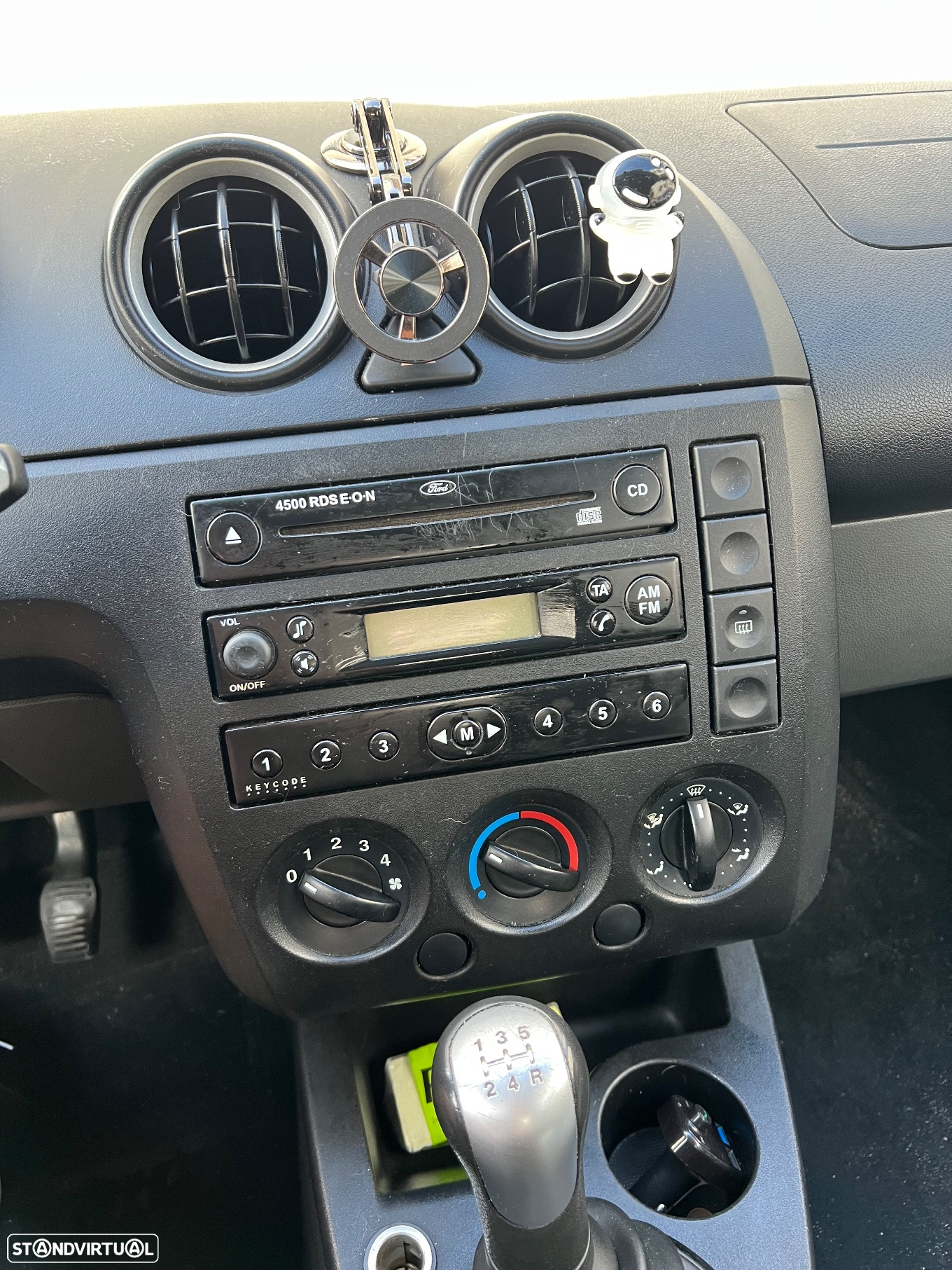 Ford Fiesta - 4