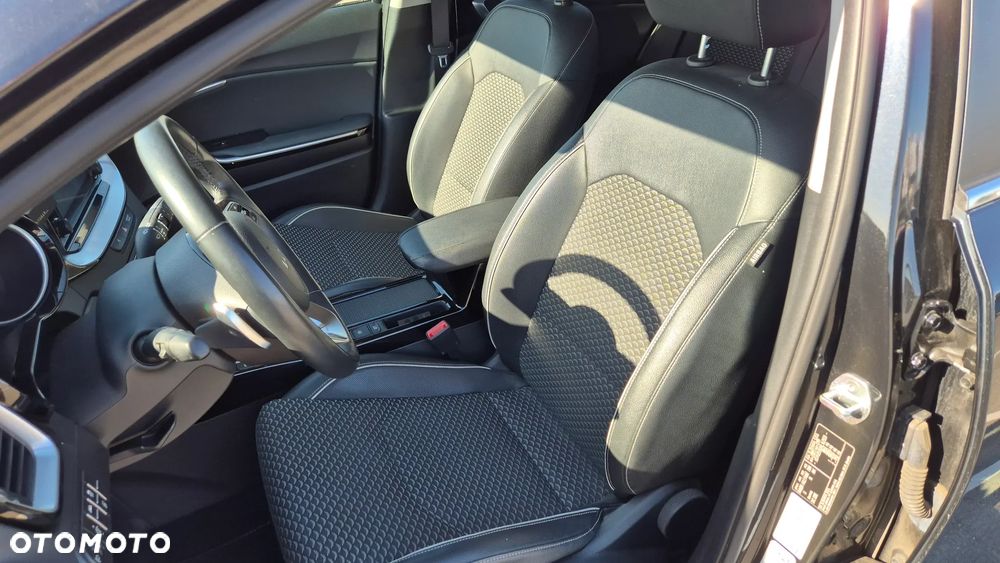 Kia Ceed 1.5 T-GDI L DCT - 7