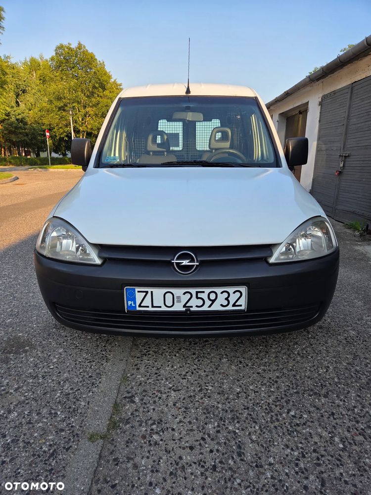 Opel Combo - 1