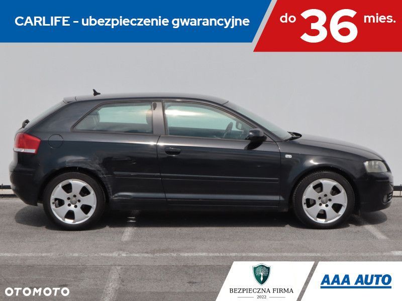 Audi A3 Sportback - 8