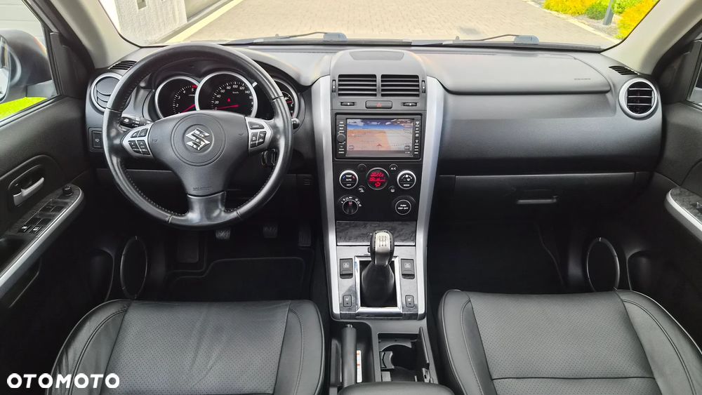 Suzuki Grand Vitara 1.9 DDiS Premium EU5 - 6
