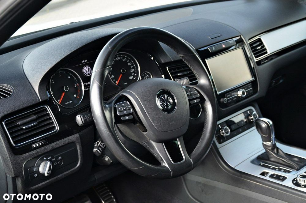 Volkswagen Touareg - 20