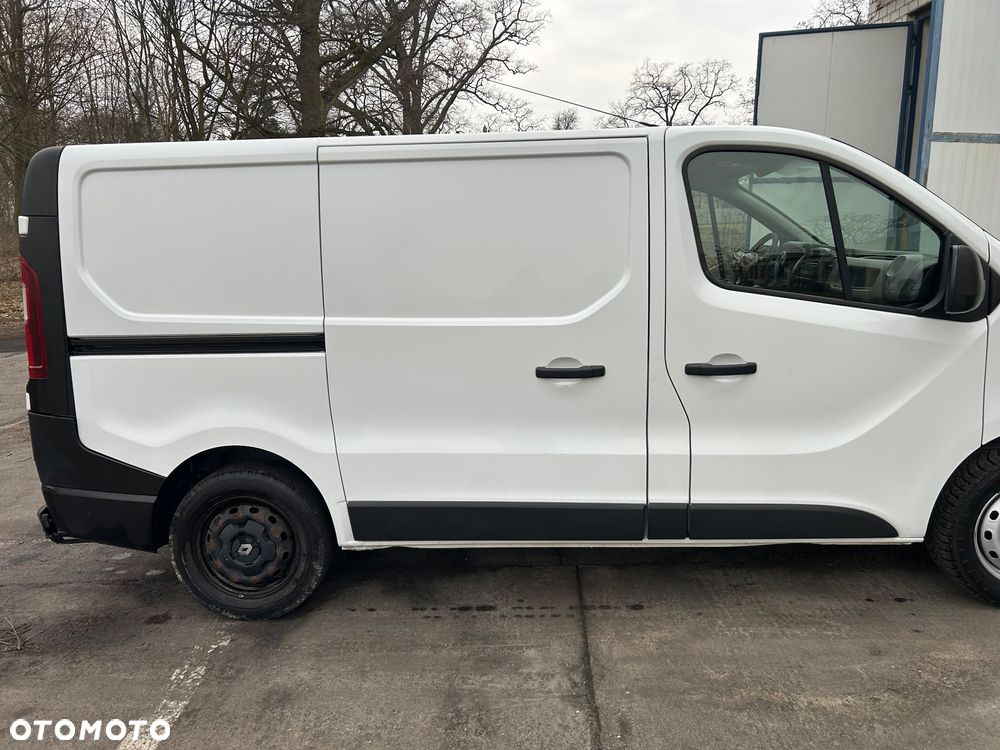 Renault Trafic - 16