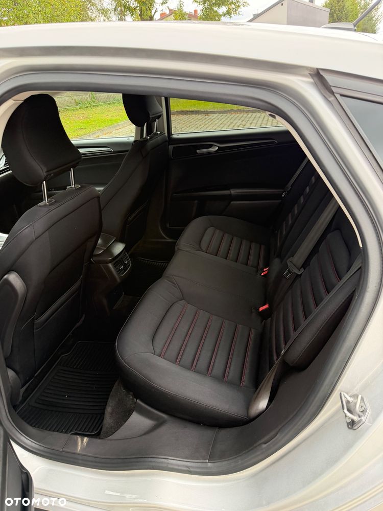 Ford Mondeo 2.0 T Platinium X Plus (Titanium) MPS6 - 19