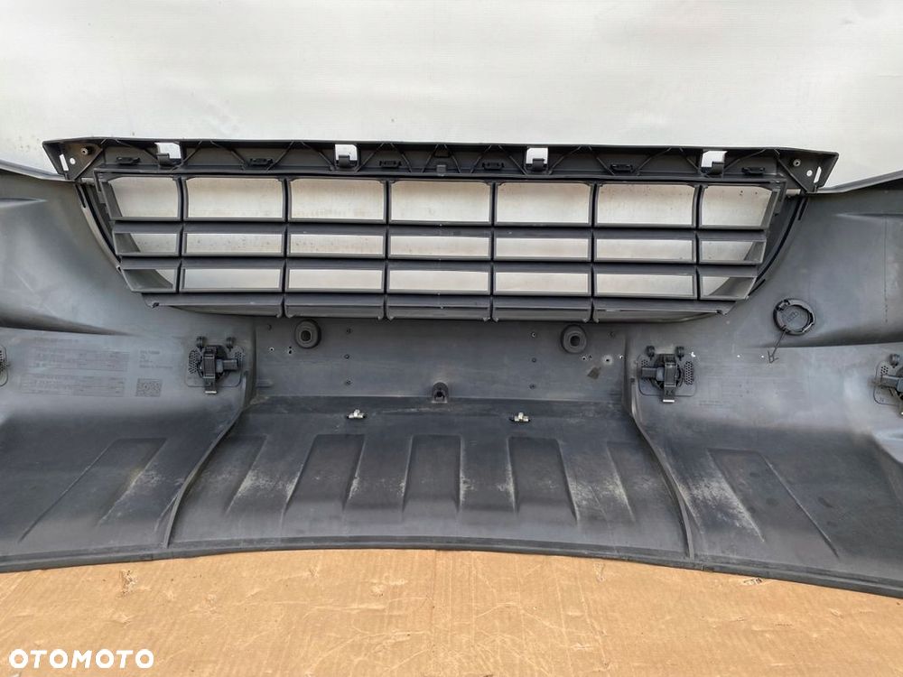 VW CRAFTER 06- ZDERZAK PRZEDNI Z PDC POD HALOGENY ORYGINALNY - 7