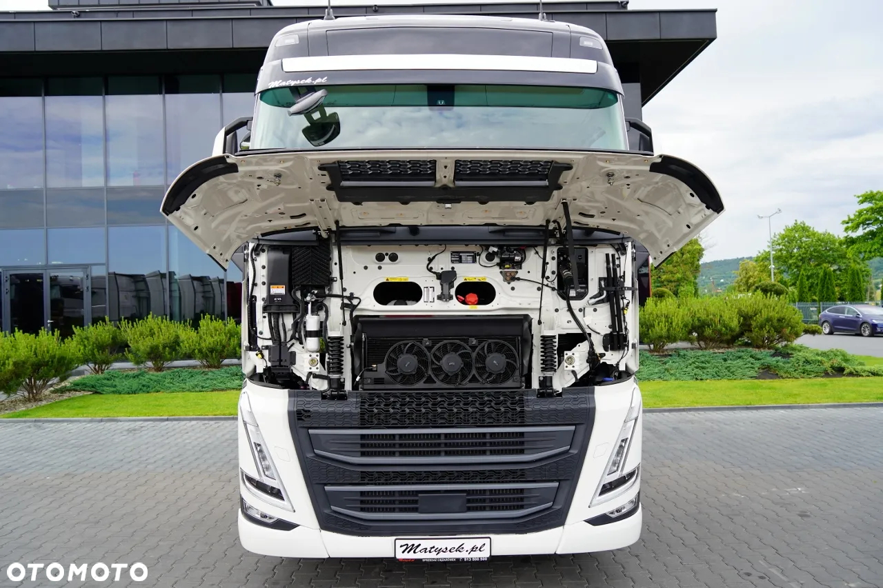 Volvo FH 500 / XXL / 2024 / KLIMA POSTOJOWA / SKÓRY / I-SHIFT / PO KONTRAKCIE SERWISOWYM - 36