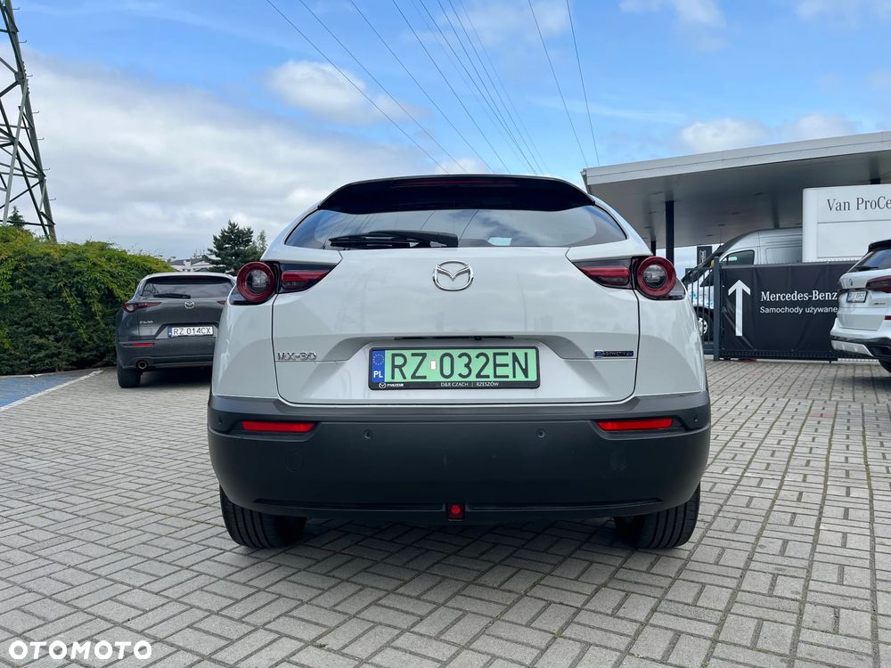 Mazda MX-30 - 5