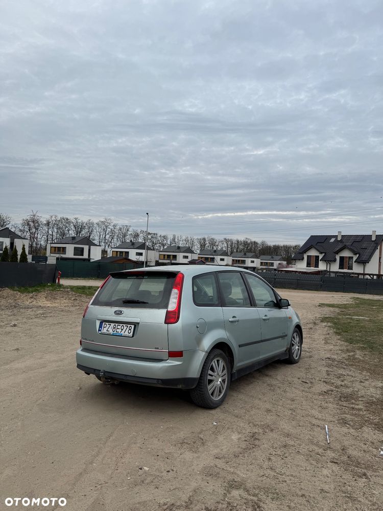 Ford Focus 2.0 TDCi Ghia - 5