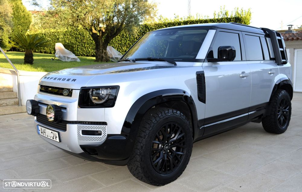 Land Rover Defender 3.0 I6 130 AWD X-Dynamic HSE - 34