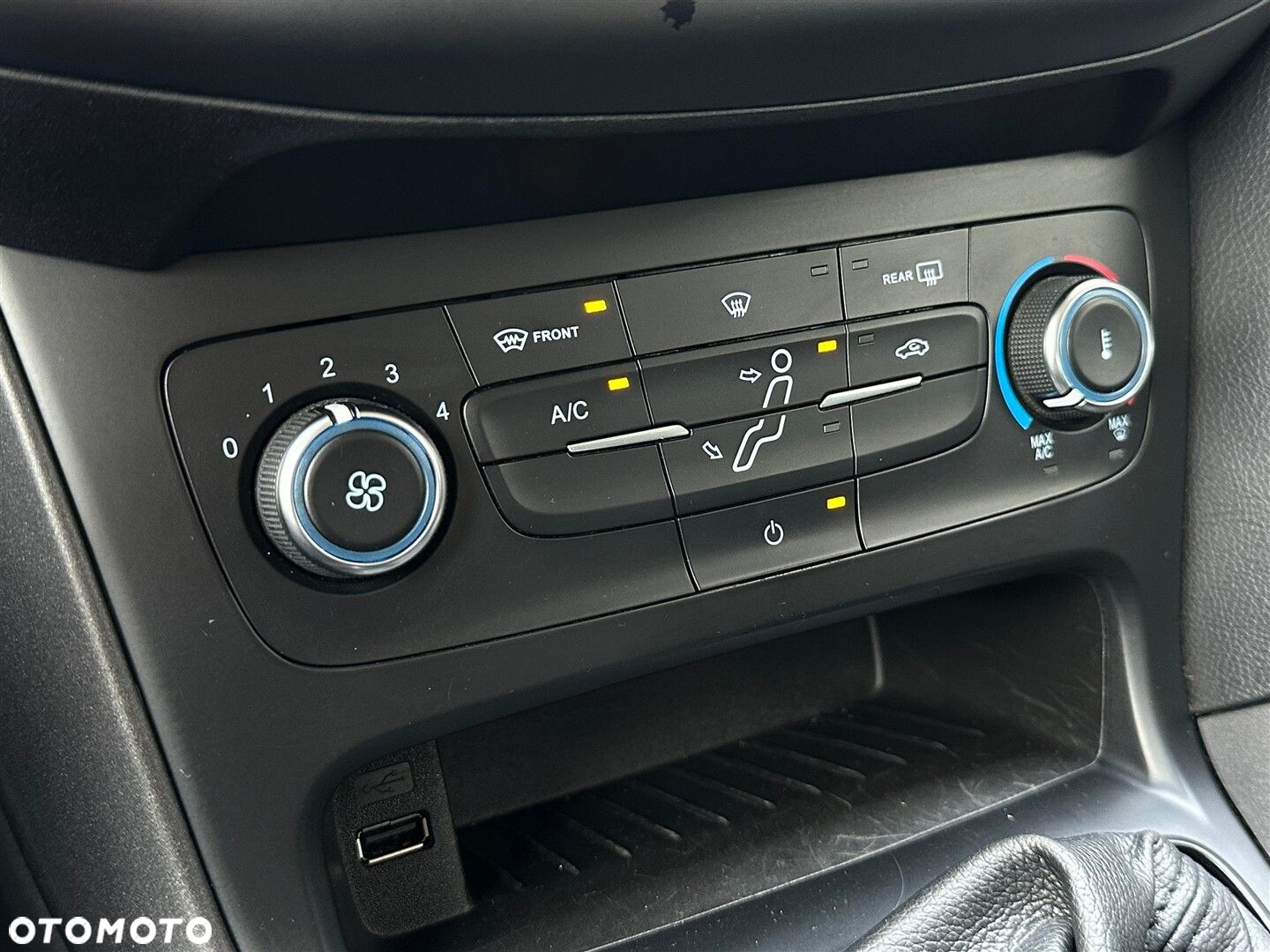 Ford Focus 1.6 Trend - 20