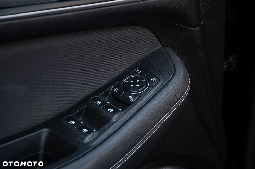 Ford S-Max 2.0 TDCi Titanium - 29