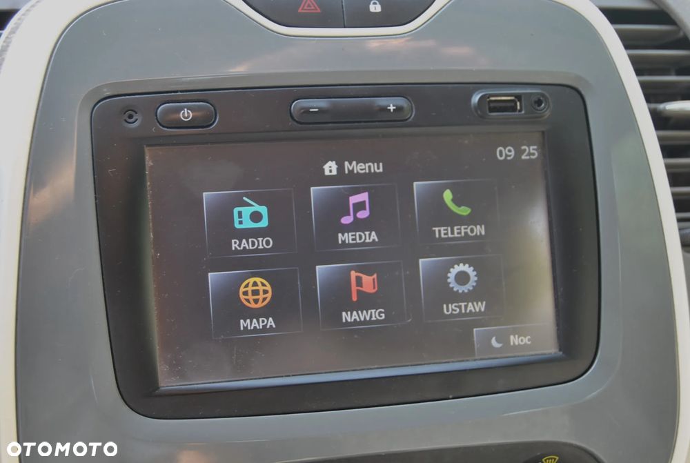Renault Captur - 12