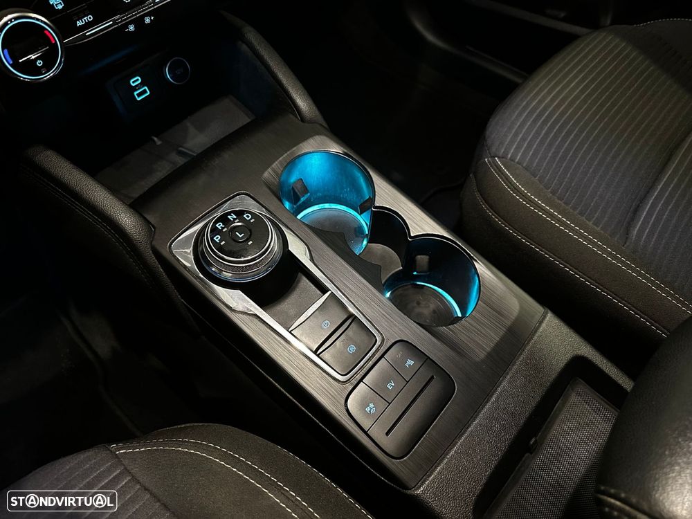 Ford Kuga 2.5 PHEV Titanium - 24