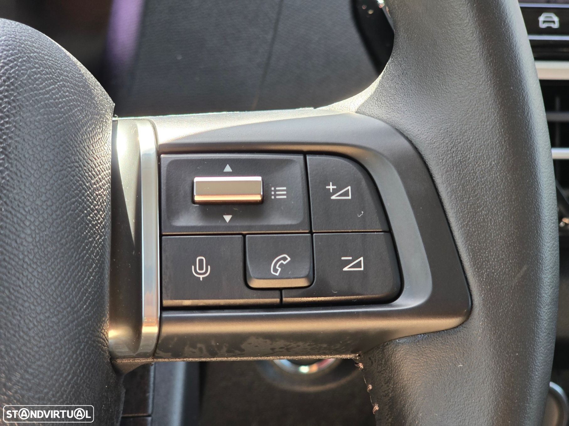 Citroën C4 1.2 PureTech Plus - 19