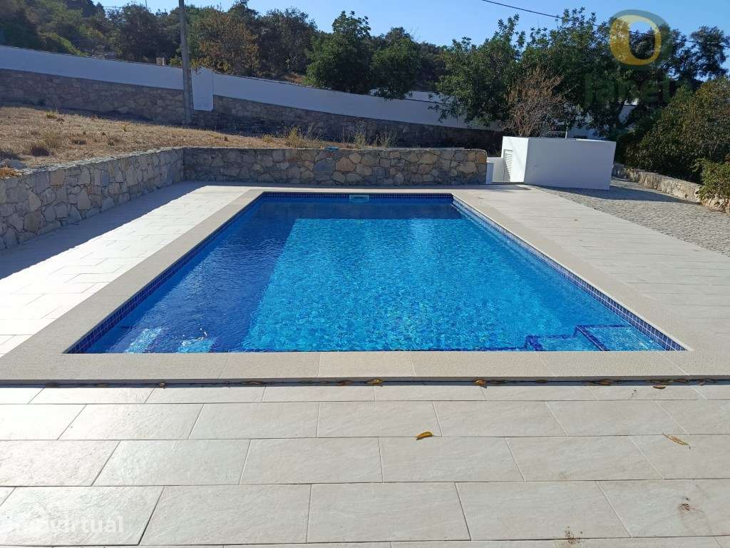 Maravilhosa moradia de Campo, com piscina e jardim - Grande imagem: 2/26