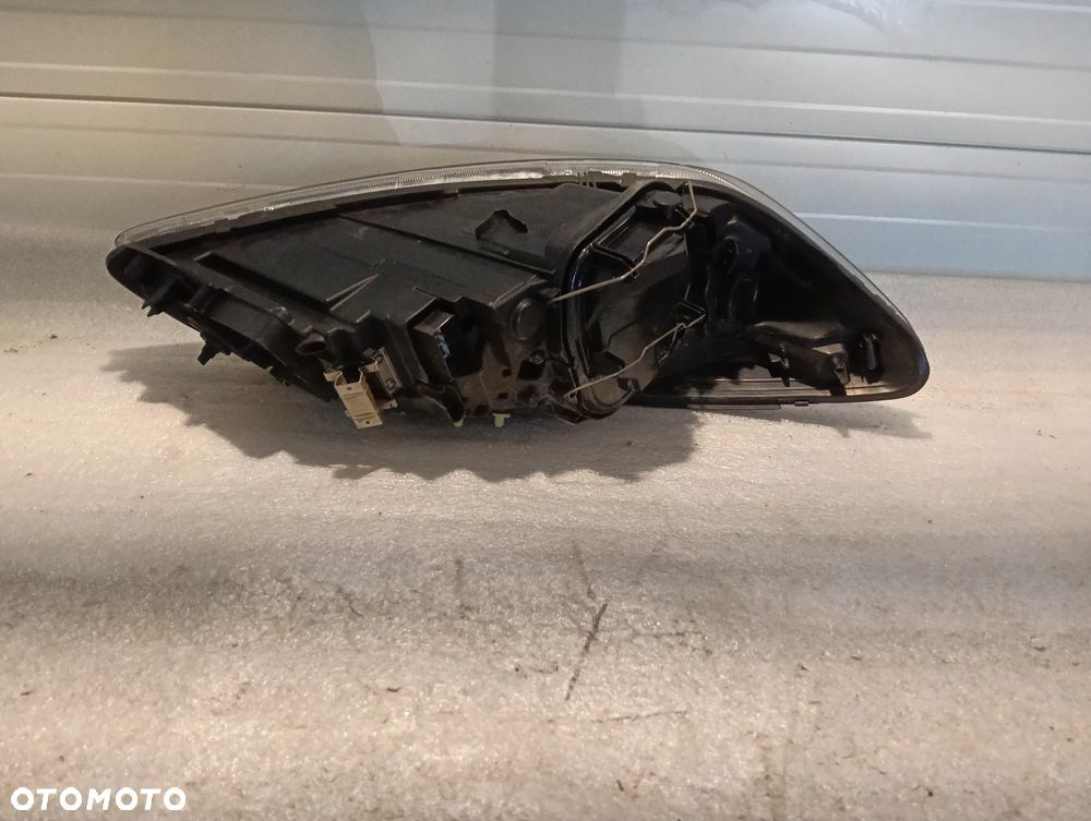 Volvo C30 LAMPA ZW PRZÓD STRONA PRAWA 31299814 - 5