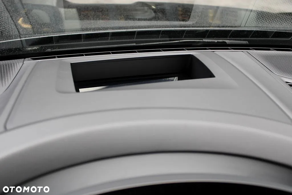 Porsche Cayenne Turbo E-Hybrid PHEV - 37