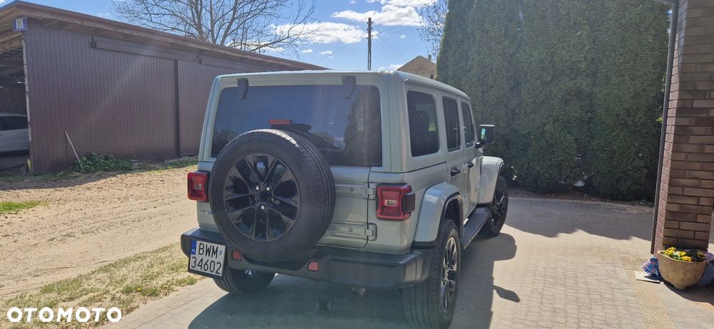 Jeep Wrangler - 10