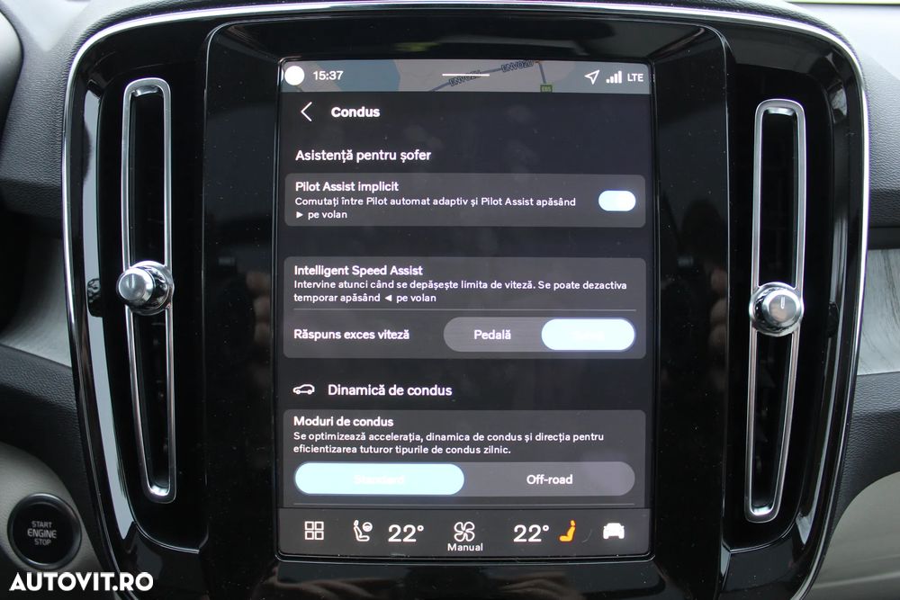 Volvo XC 40 B4 AT FWD MHEV Ultimate Dark - 29