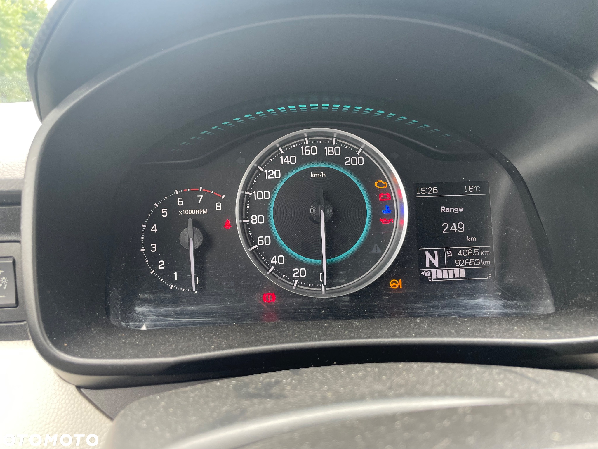 Suzuki Ignis - 10