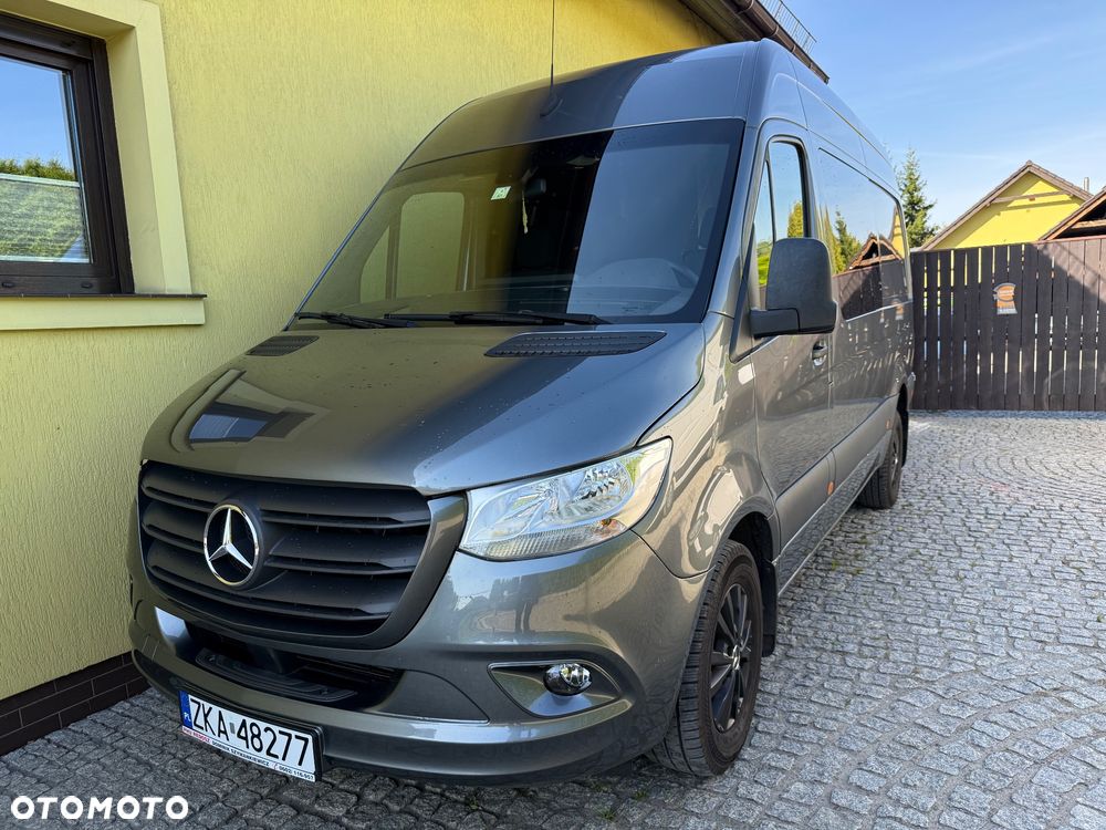 Mercedes-Benz Sprinter - 30