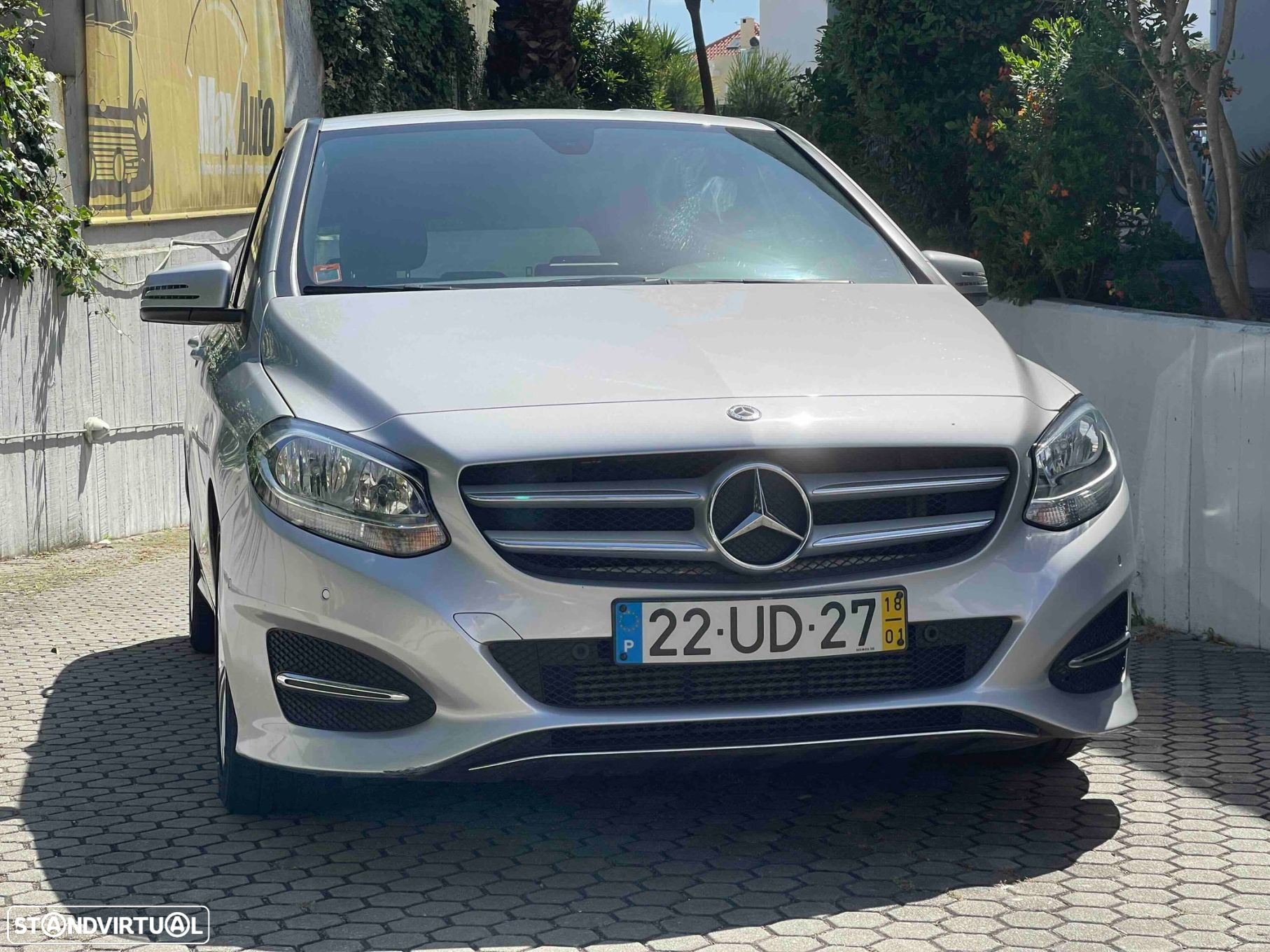 Mercedes-Benz B 180 d Urban - 14