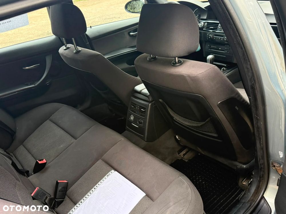 BMW Seria 3 320d DPF Edition Fleet Sport - 15