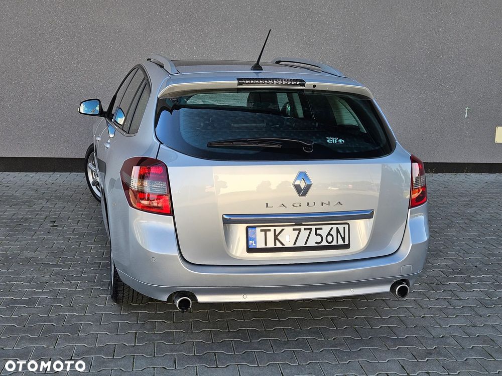 Renault Laguna dCi 150 FAP Bose - 20