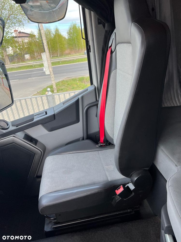 Renault T460 2018 bogate wyposażenie RETARDER spojlery klima postojowa lodówka wron-pol - 37