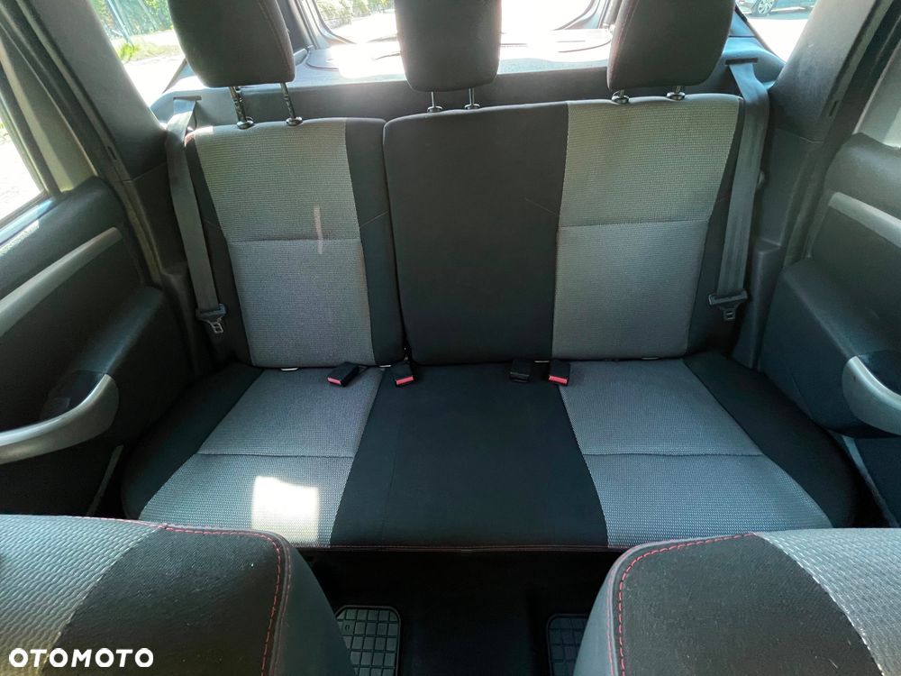 Dacia Duster dCi 110 FAP 4x2 Laureate - 13